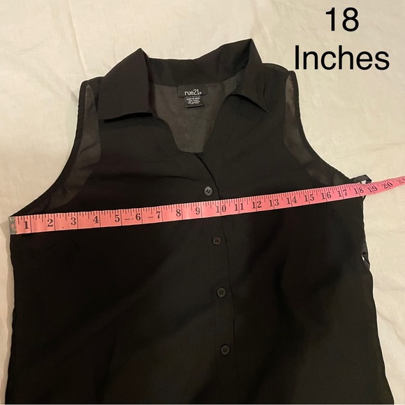 Rue21 sheer sleeveless button-down shirt - Picture 5 of 7